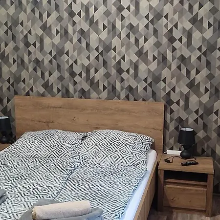 Apartman Lugas *