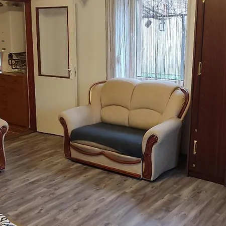 Lugas Apartman